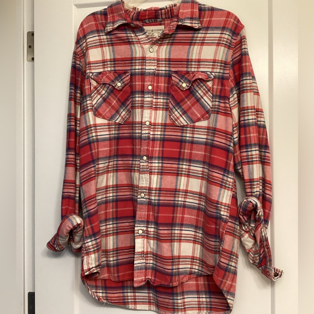 Men’s plaid button down